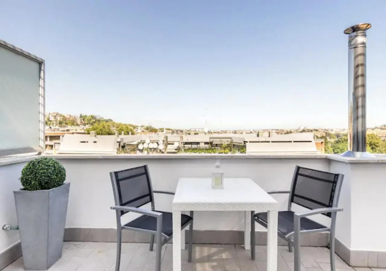 Terrace With Tiber View - Trastevere Rome